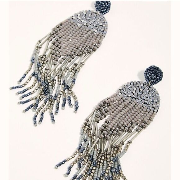 Free people Boho new grey/silver beaded statement earrings stunning! Gray/grey - Picture 7 of 8